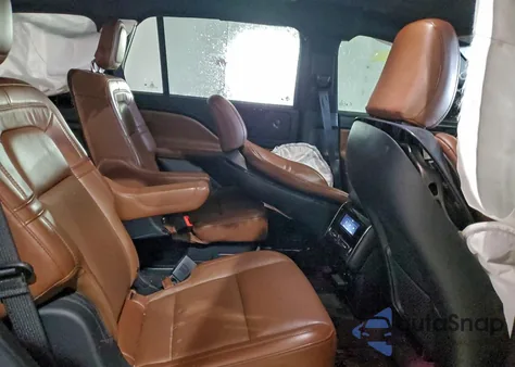 2021 Lincoln Aviator Reserve z USA, uszkodzony, nr VIN 5LM5J7XC2MGL07428